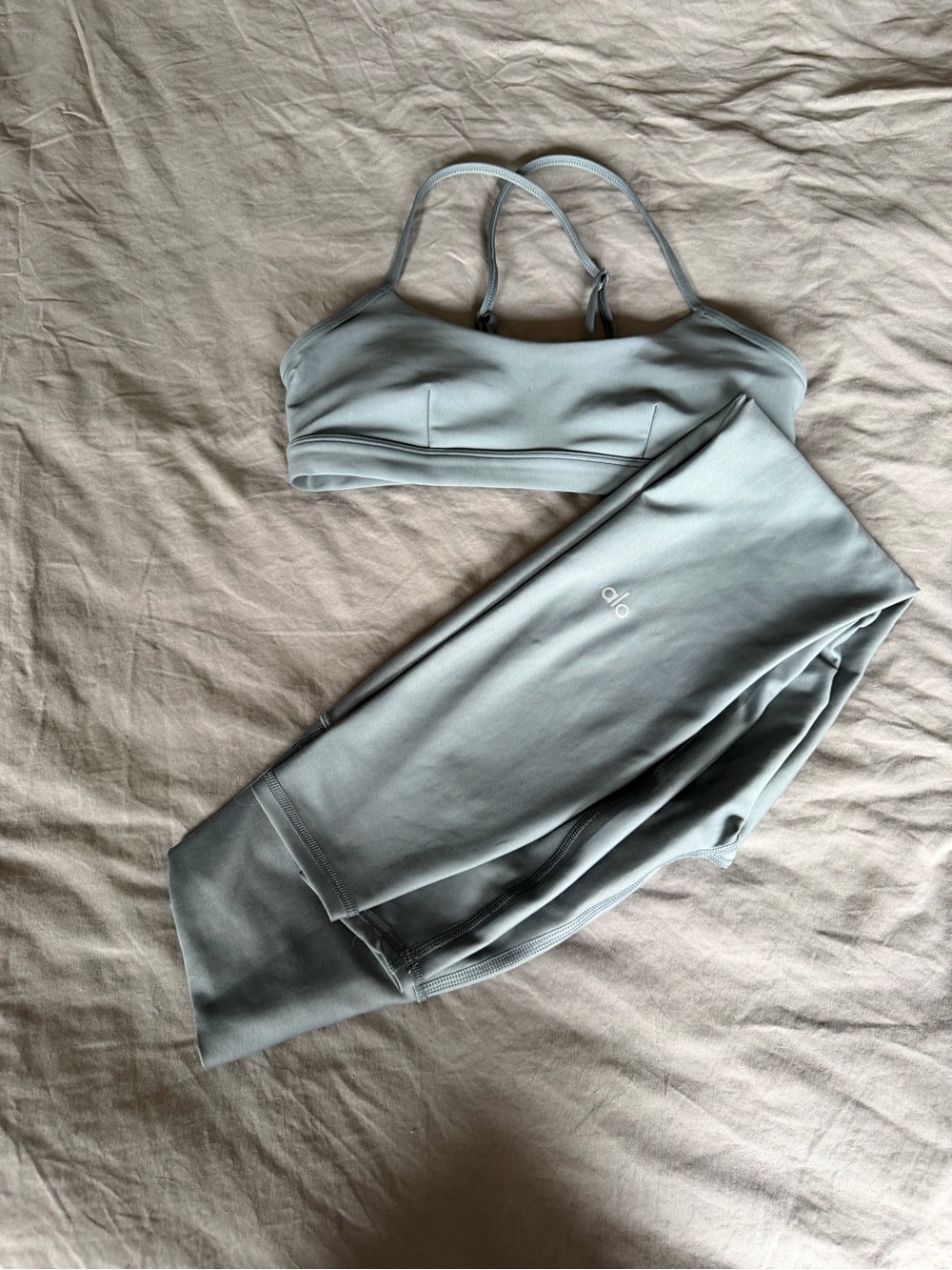 ALO Yoga Airlift Sports Bra and Leggings Set in Steel Grey